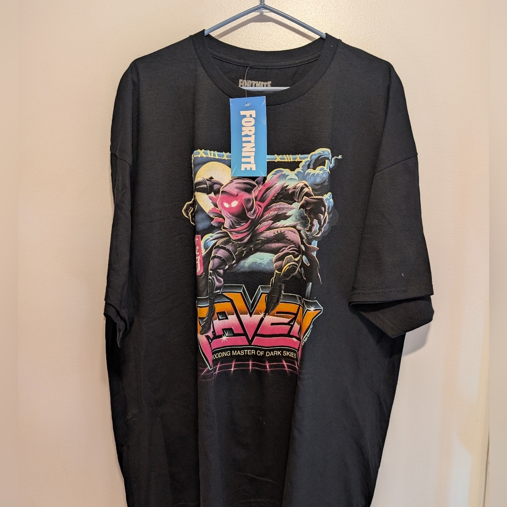 Black Graphic T-Shirt Fortnite Adult Size 2XL Brand New With Tag